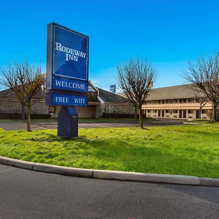 Rodeway Inn Columbus Dış mekan fotoğraf