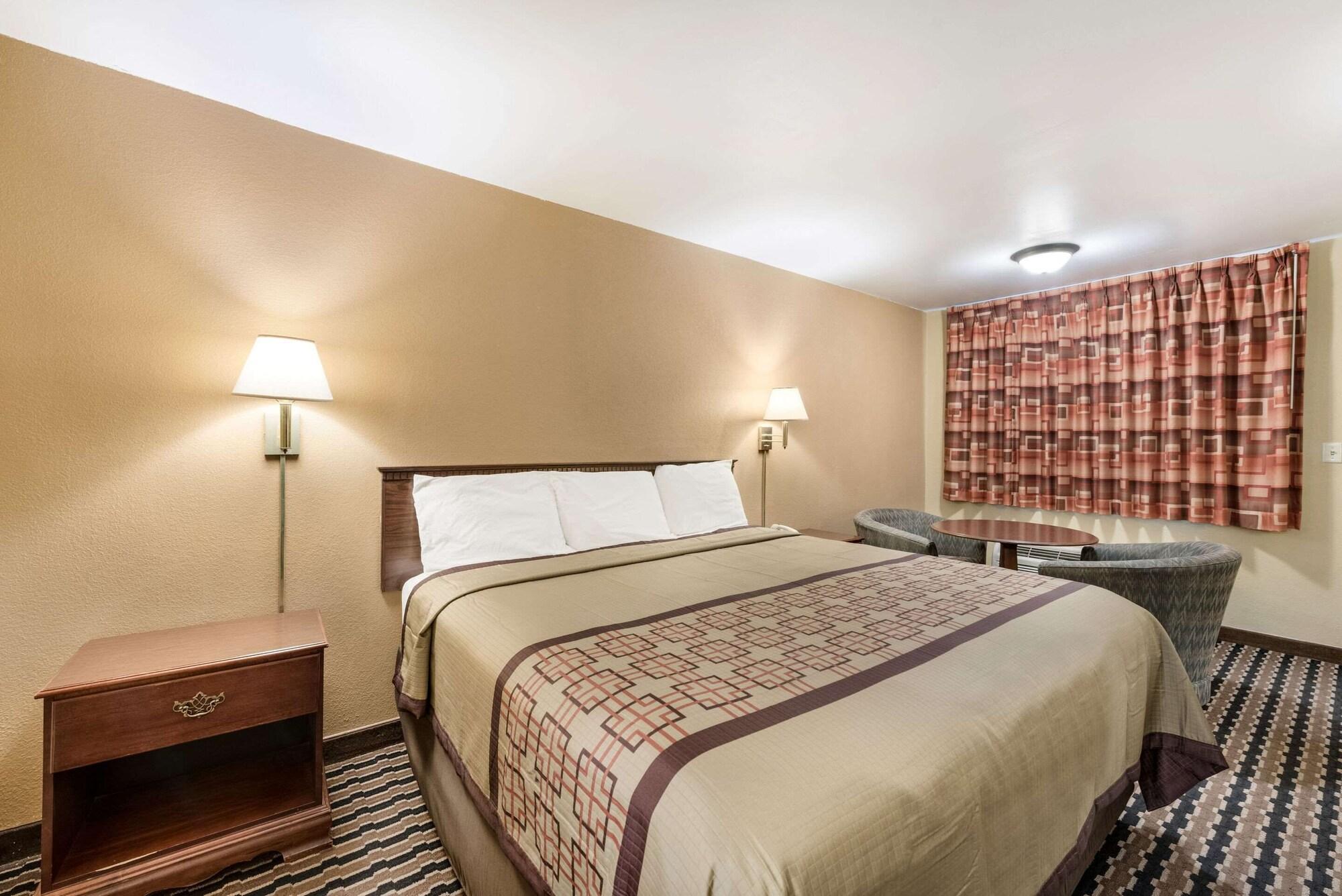 Rodeway Inn Columbus Dış mekan fotoğraf