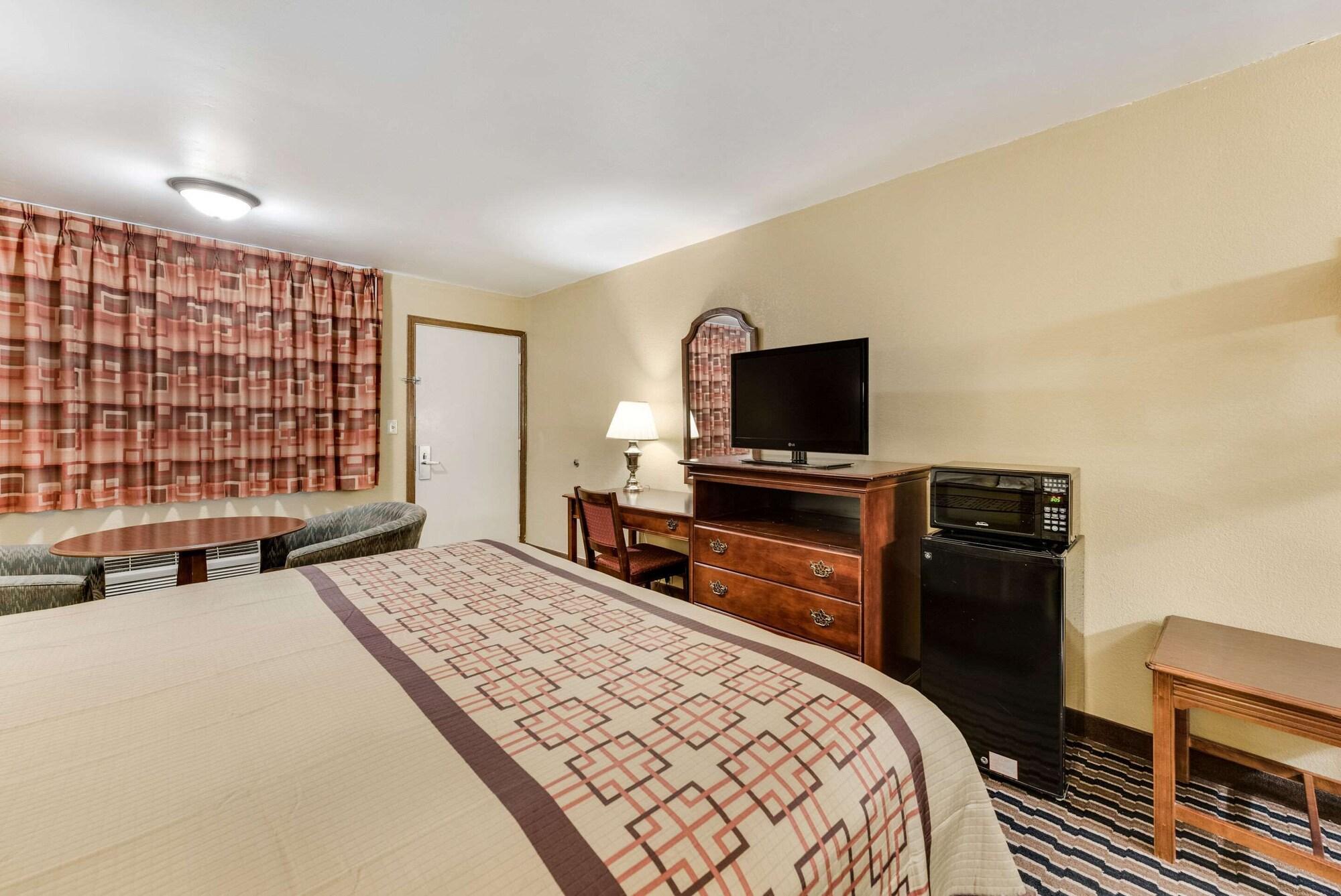 Rodeway Inn Columbus Dış mekan fotoğraf